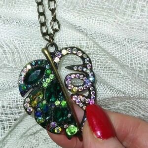 Green Rhinestone Monstera Leaf Pendant Necklace Bronze Chain
